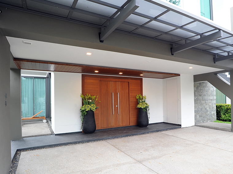 แต่งหน้าบ้านสวยทันสมัย หลากหลายวัสดุ