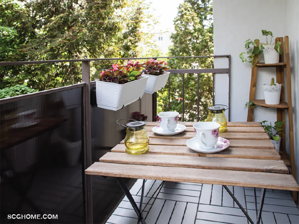 SCGHome-จัดสวน ไอเดียจัดสวน โต๊ะเก้าอี้ริมระเบียง แต่งระเบียงคอนโด