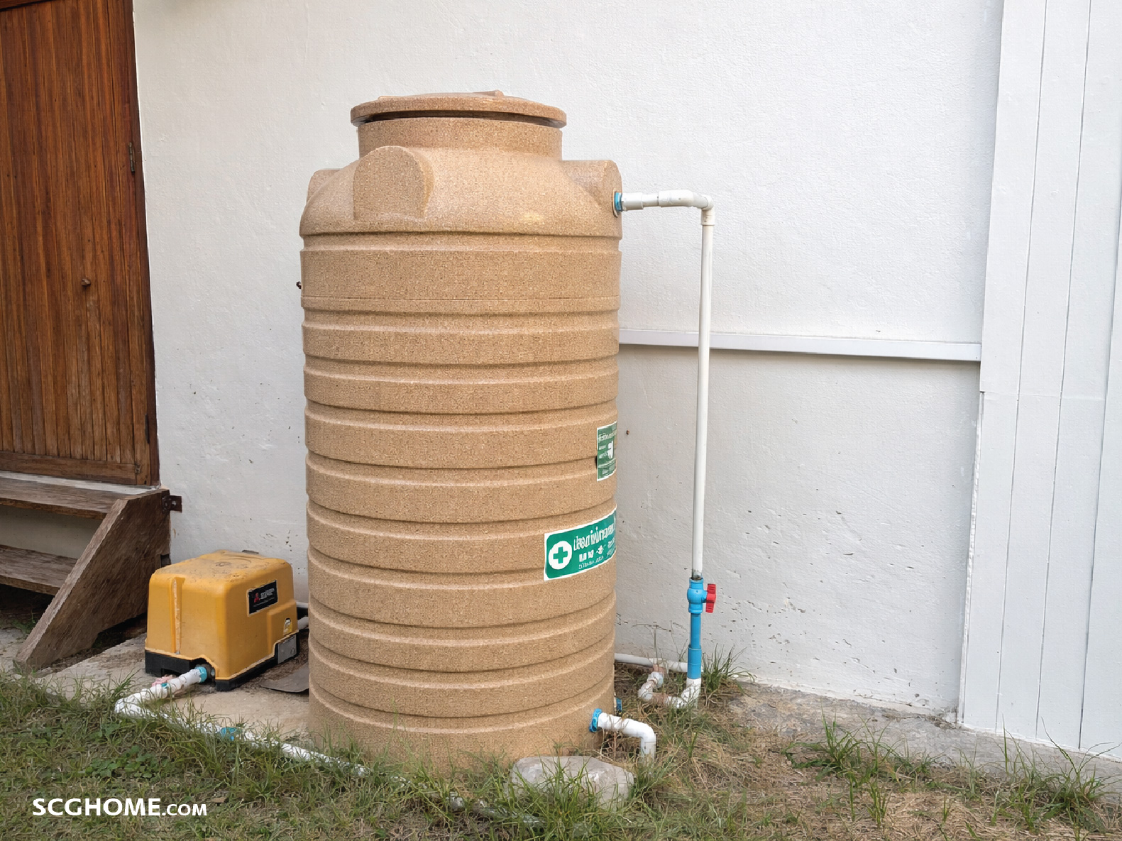 ถังเก็บน้ำแบบท่อนอก