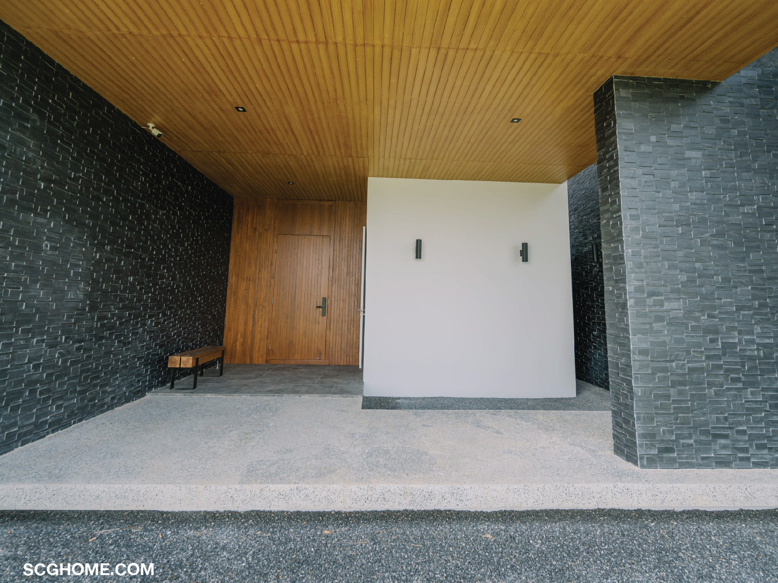 เน้นการใช้วัสดุที่ดูเป็นธรรมชาติ