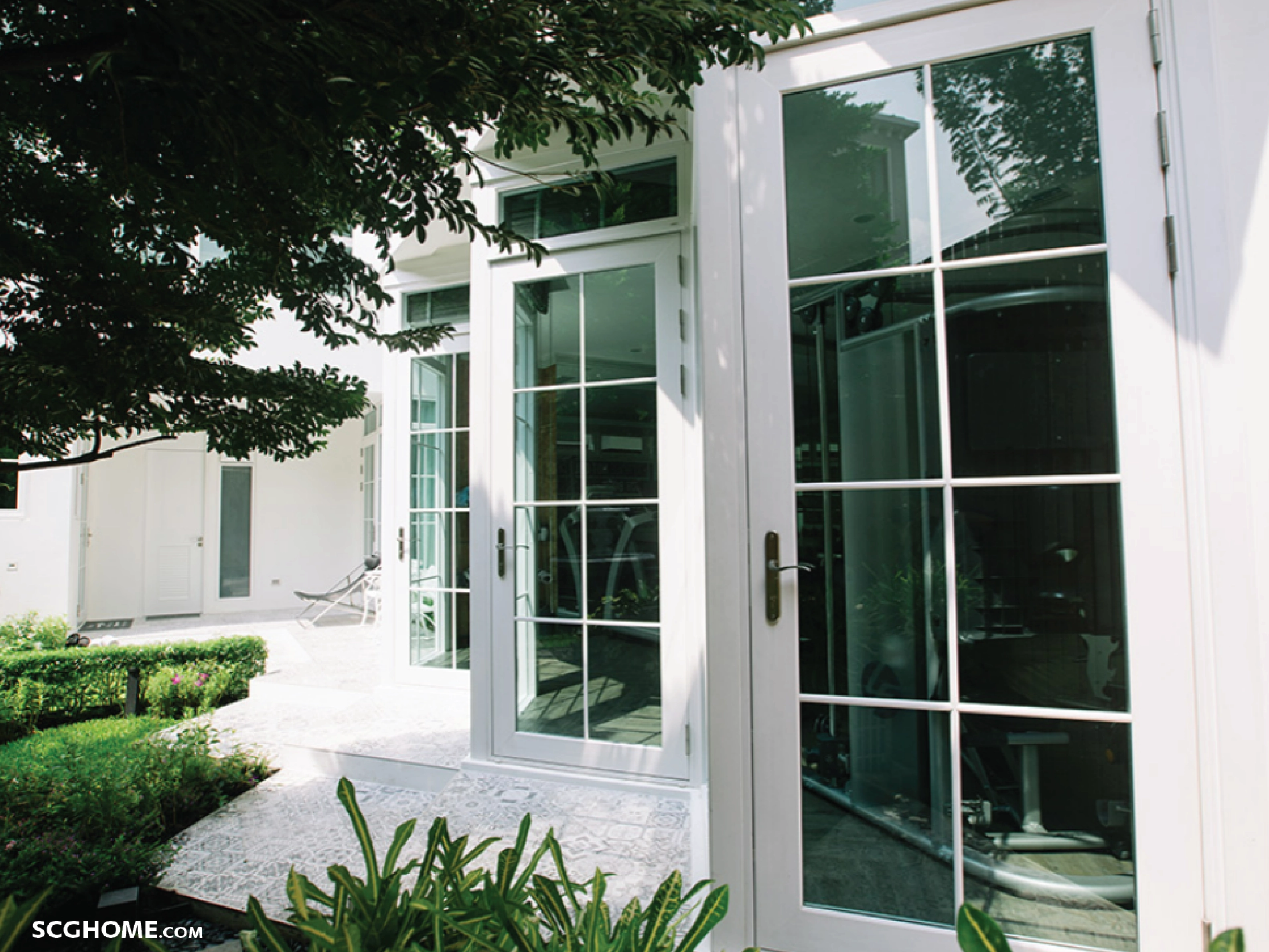 ประตูหน้าต่างไวนิลปิดแนบสนิท