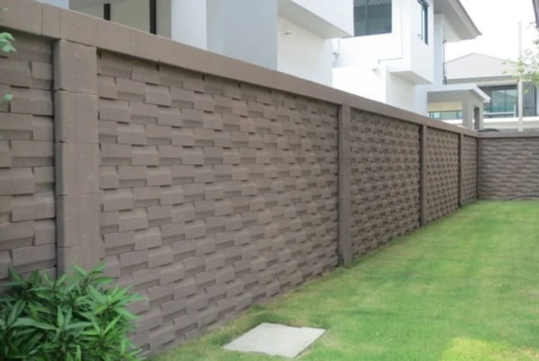 รั้วสำเร็จรูปพร้อมติดตั้ง