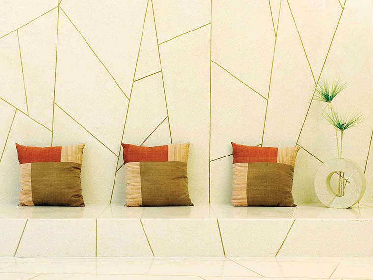 มุมนั่งเล่นผ่อนคลาย กับเส้นสายที่ไม่หยุดนิ่งของงานเทอร์ราซโซ