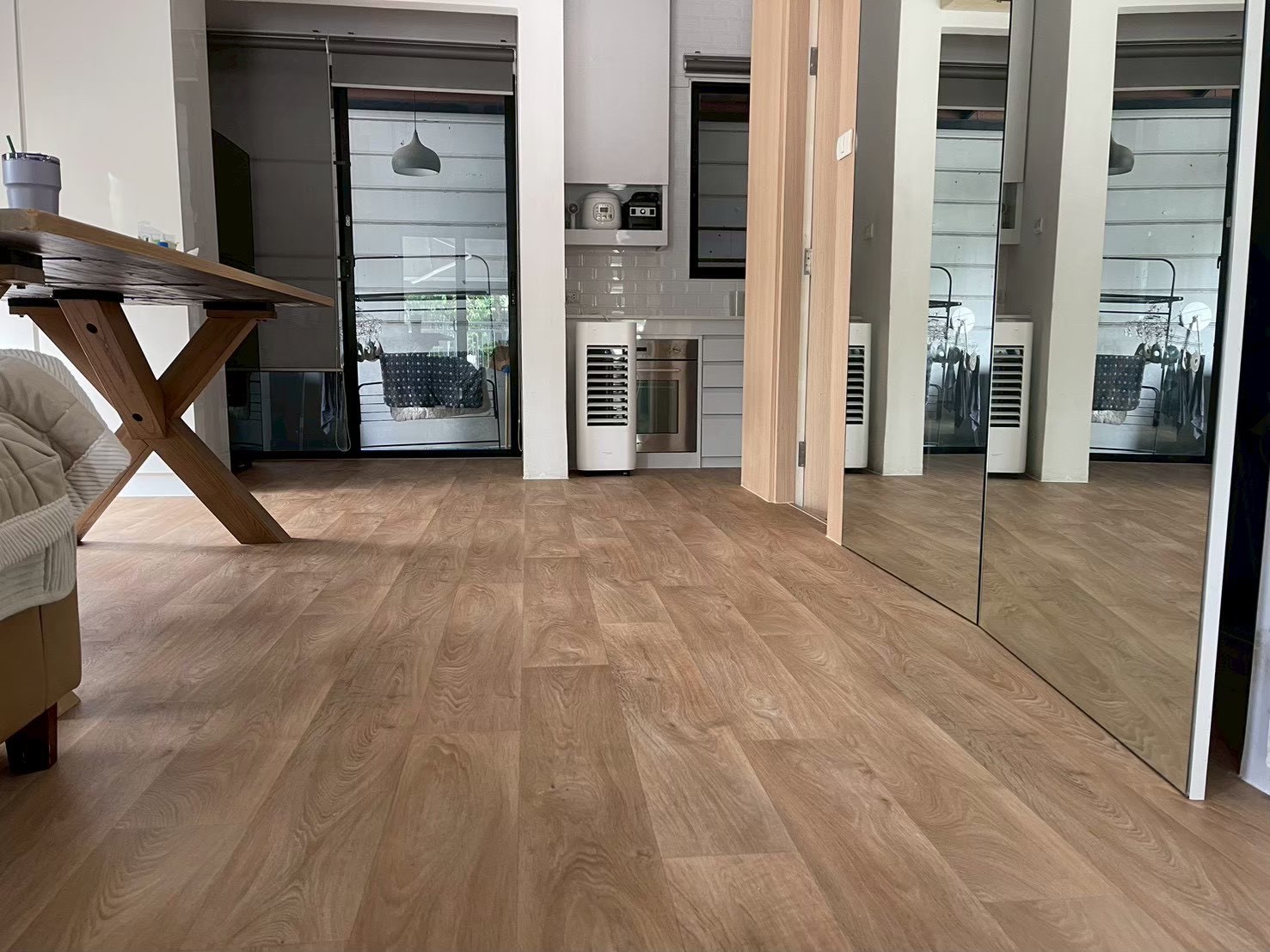 พื้นลดแรงกระแทก-Shock-Absorption-Floor-UNIX