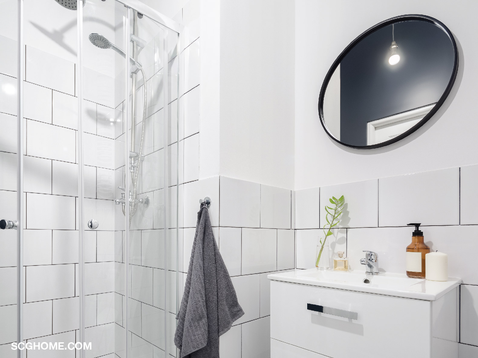 ตะขอแขวนผ้าในห้องน้ำ