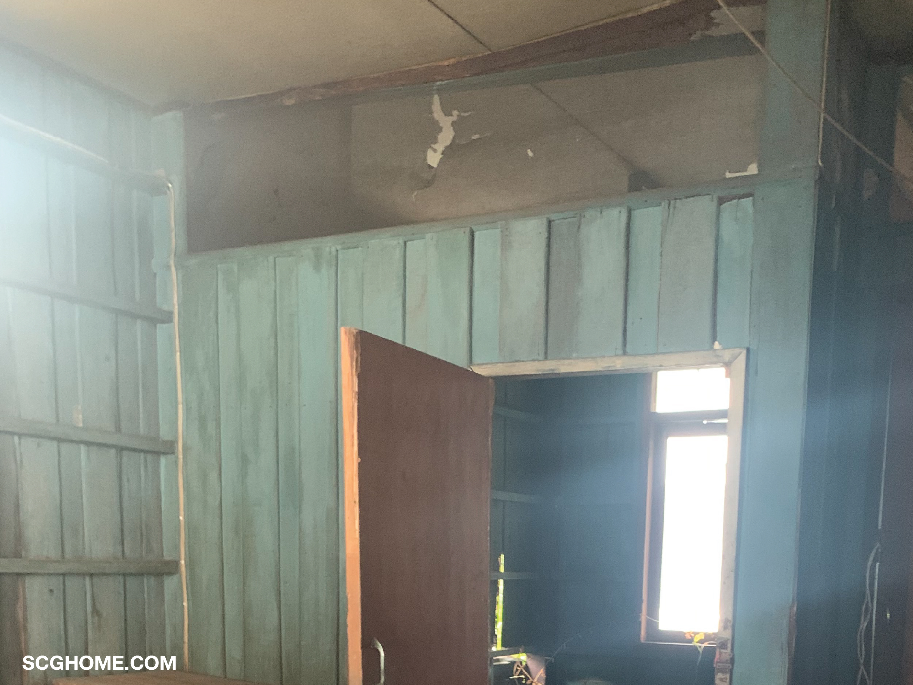 Singleimage ปรับปรุงบ้าน เปลี่ยนฝ้าเพดานหลุด