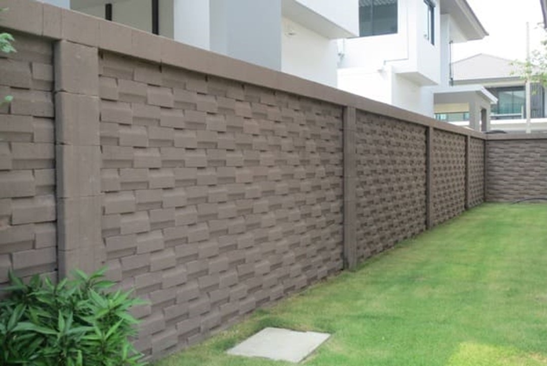 รั้วสำเร็จรูปพร้อมติดตั้ง