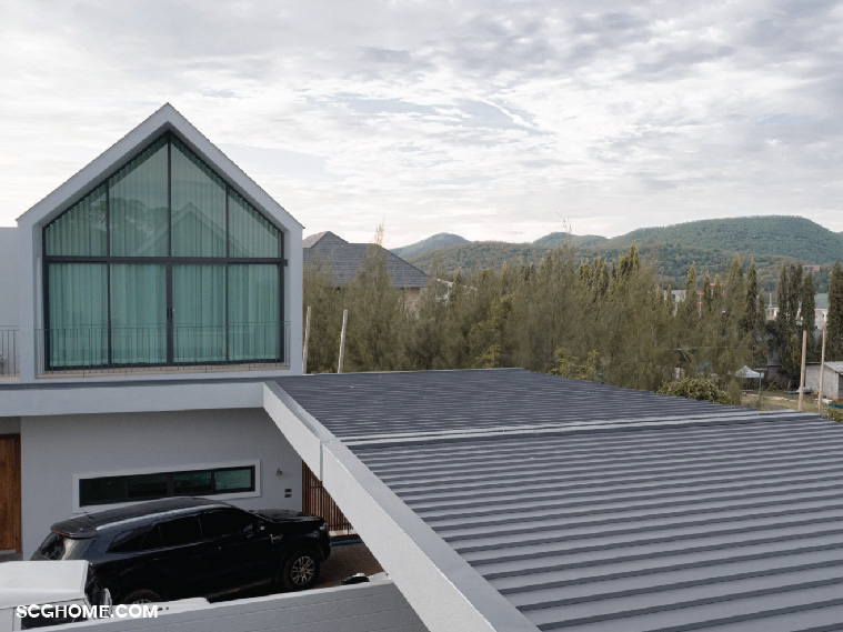 หลังคาเลือกใช้ชิงเกิ้ล และเมทัลรูฟ