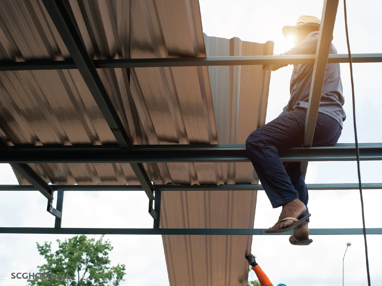 หลังคาเมทัลชีทมีน้ำหนักเบา