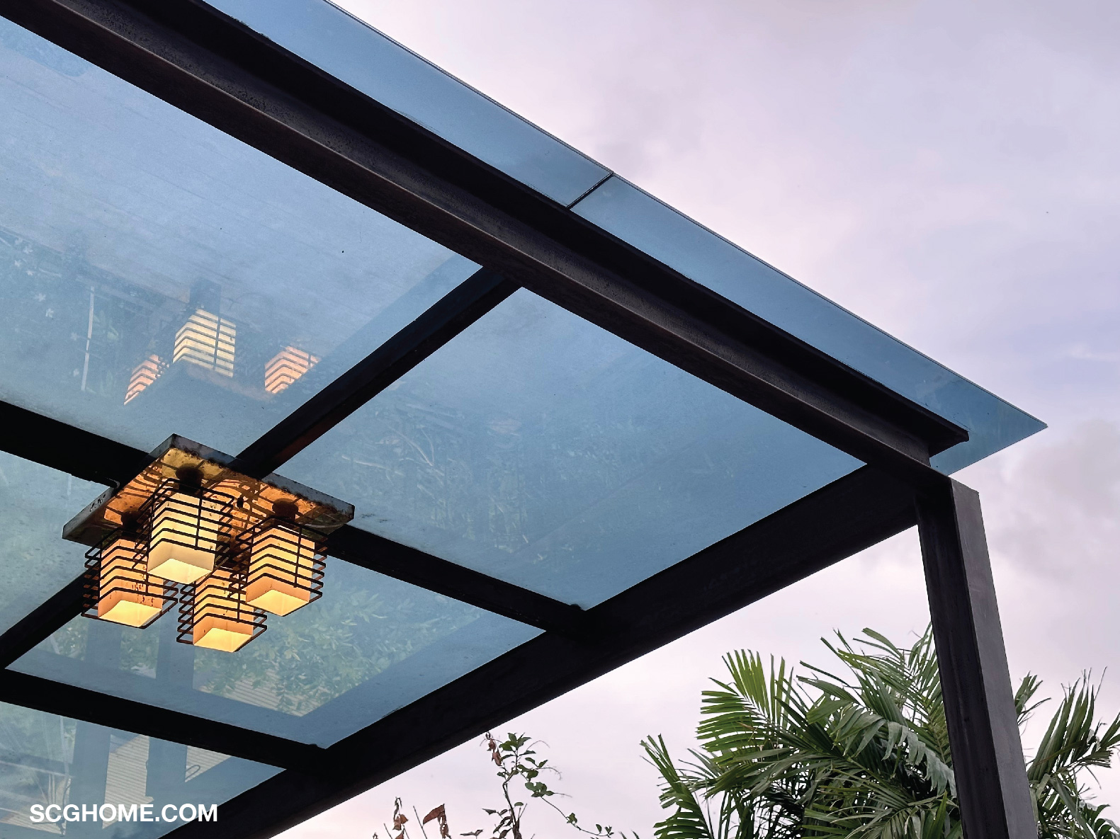 ตัวอย่างหลังคาอะคริลิกโปร่งแสงทั่วไป
