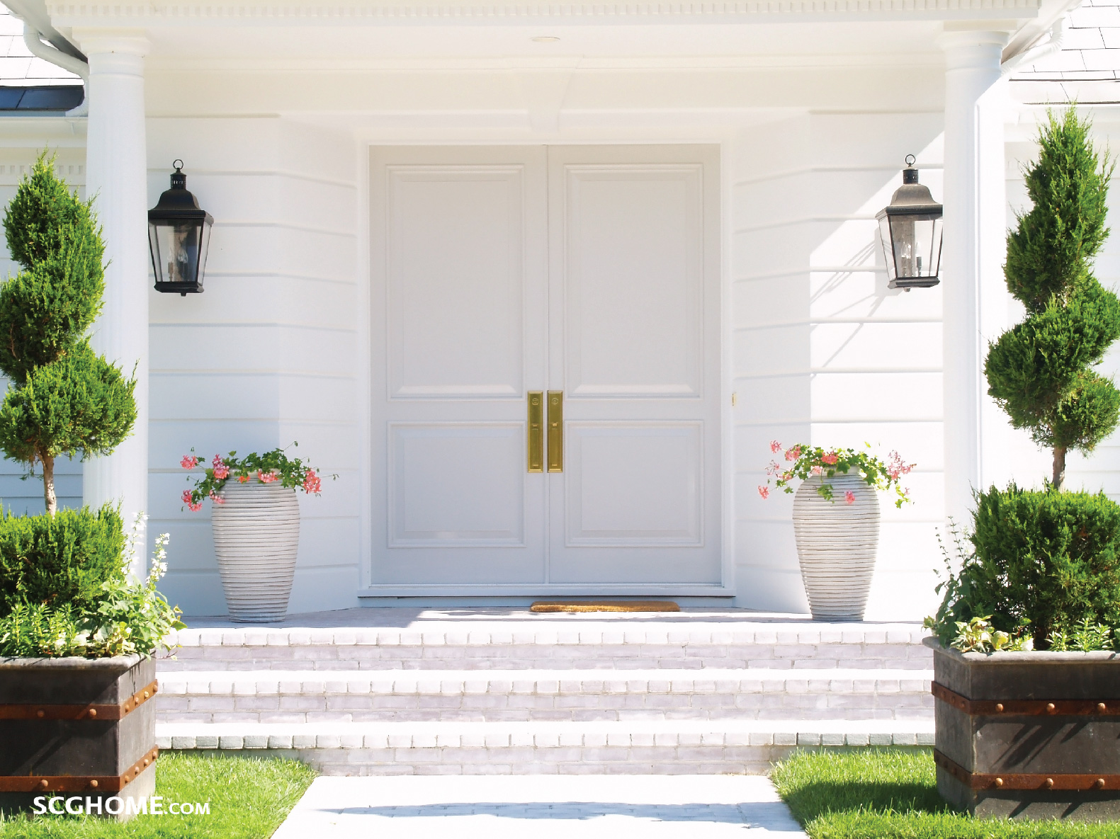 ประตู UPVC หน้าบ้าน