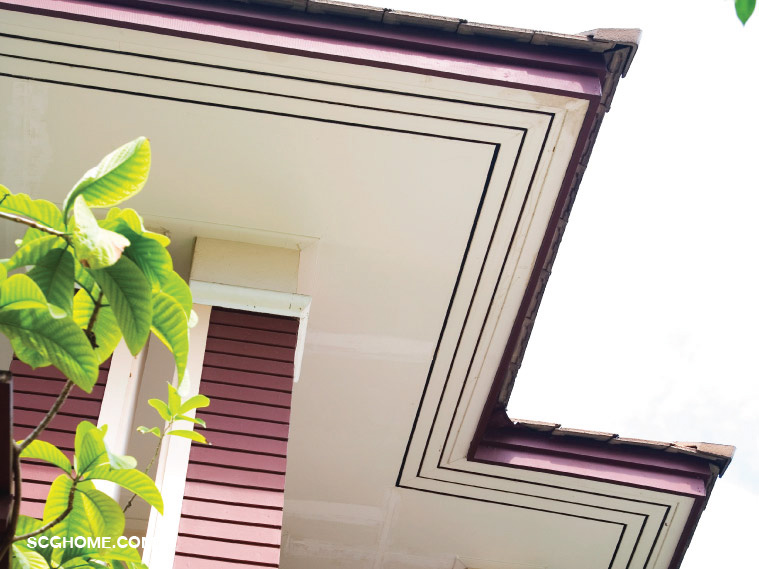 ฝ้าชายคาแบบเซาะร่องระบายอากาศครึ่งแผ่นทาสีน้ำตาลเข้ม