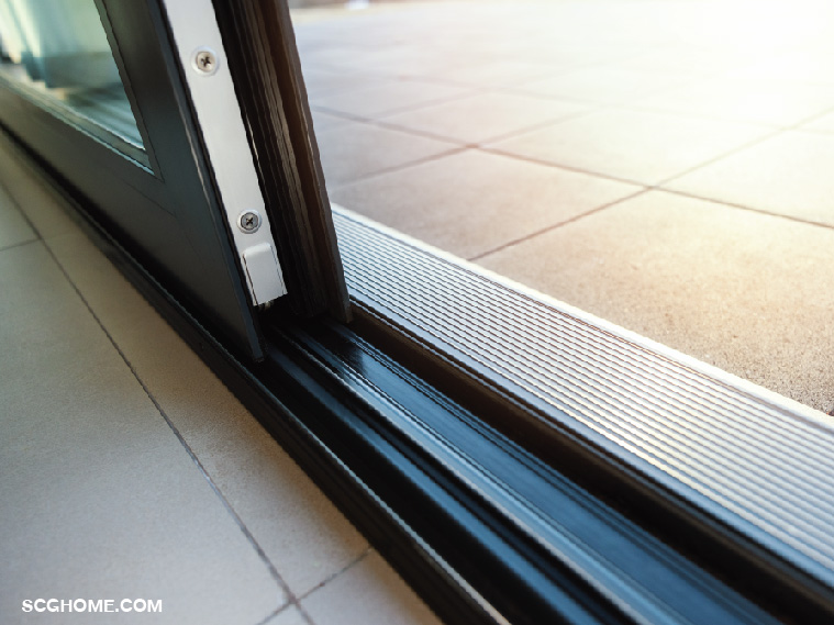 รางเลื่อนสำหรับประตูบานเลื่อน