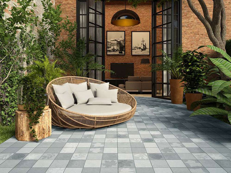 แต่งมุมนั่งเล่นนอกบ้านให้น่ารักและผ่อนคลาย ด้วยลวดลายกระเบื้องปูพื้น