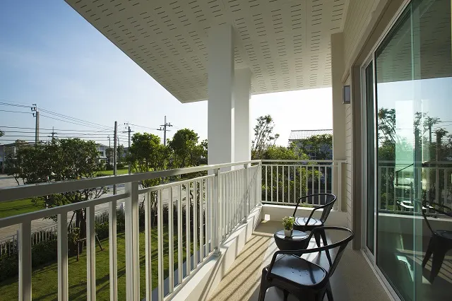 ฝ้าระแนงไวนิล-SCG-พร้อมบริการติดตั้ง