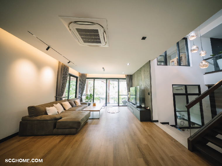 ภายในบ้านดูโปร่งโล่งสบายตา