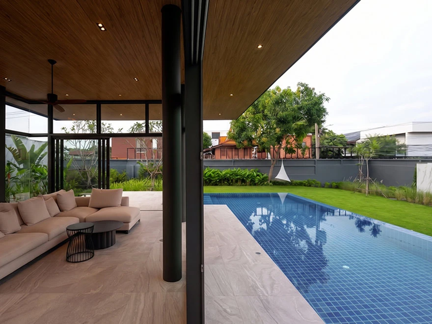 Warm Nature Living: มุมพักผ่อนกลางสวน สัมผัสความสงบและอบอุ่น