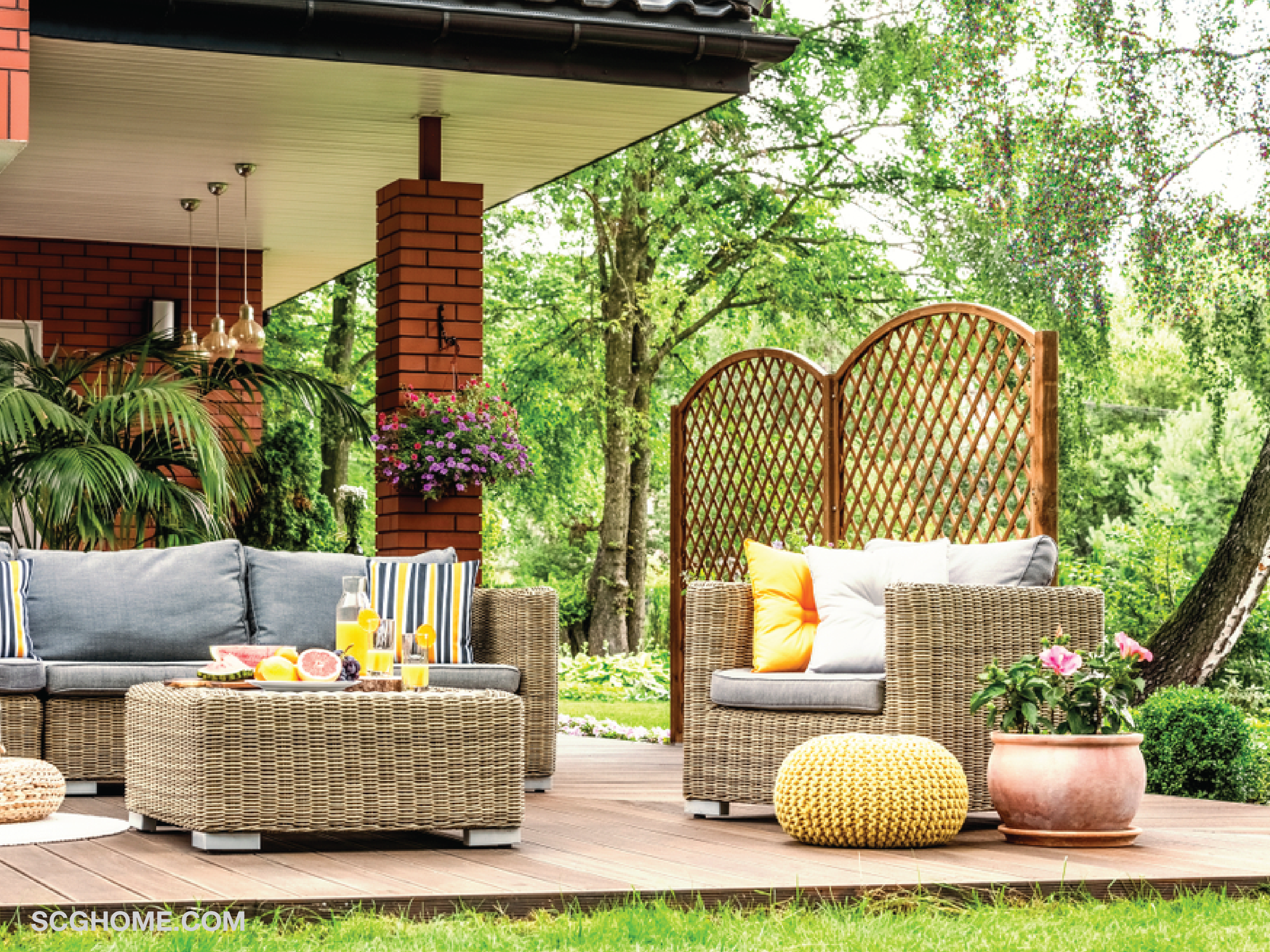 SCGHome ต่อเติมพื้นที่กินข้าว พื้นไม้เทียม ไม้พื้น นั่งเล่นหน้าบ้าน พื้นไม้