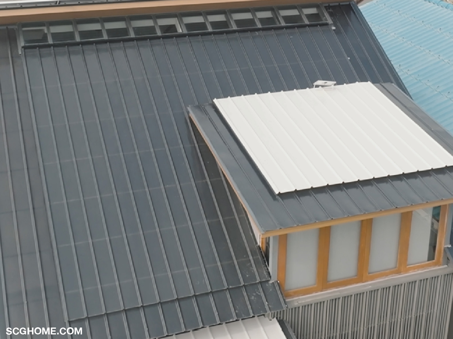 แผ่นหลังคาโปร่งแสง