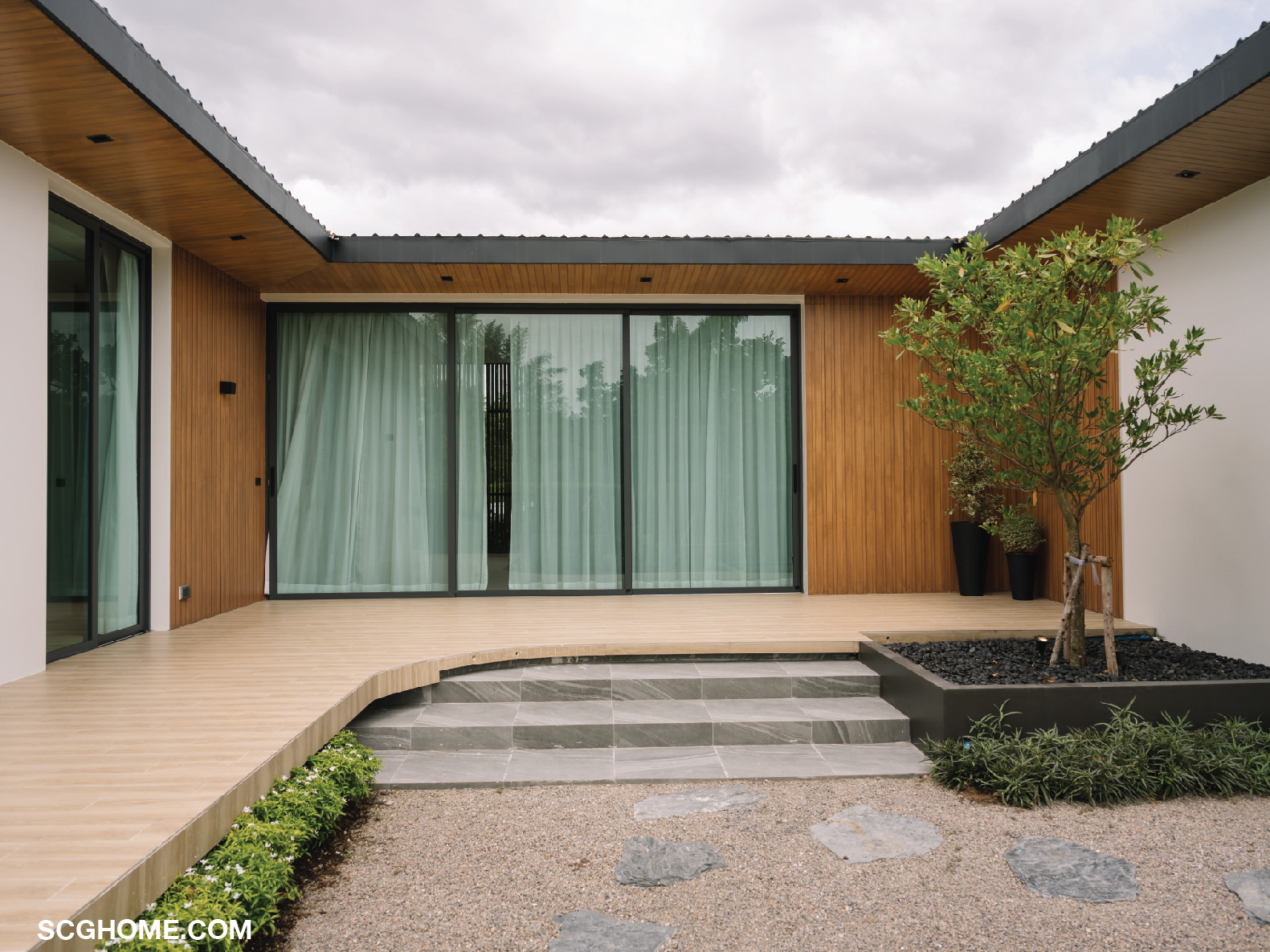 เลือกใช้วัสดุในลุคธรรมชาติ