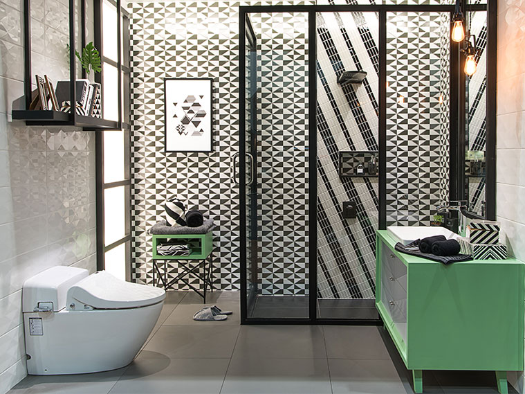 สร้างลูกเล่นเพิ่มมิติด้วยลวดลายบนผนังในแบบเฉพาะตัวให้ห้องน้ำ