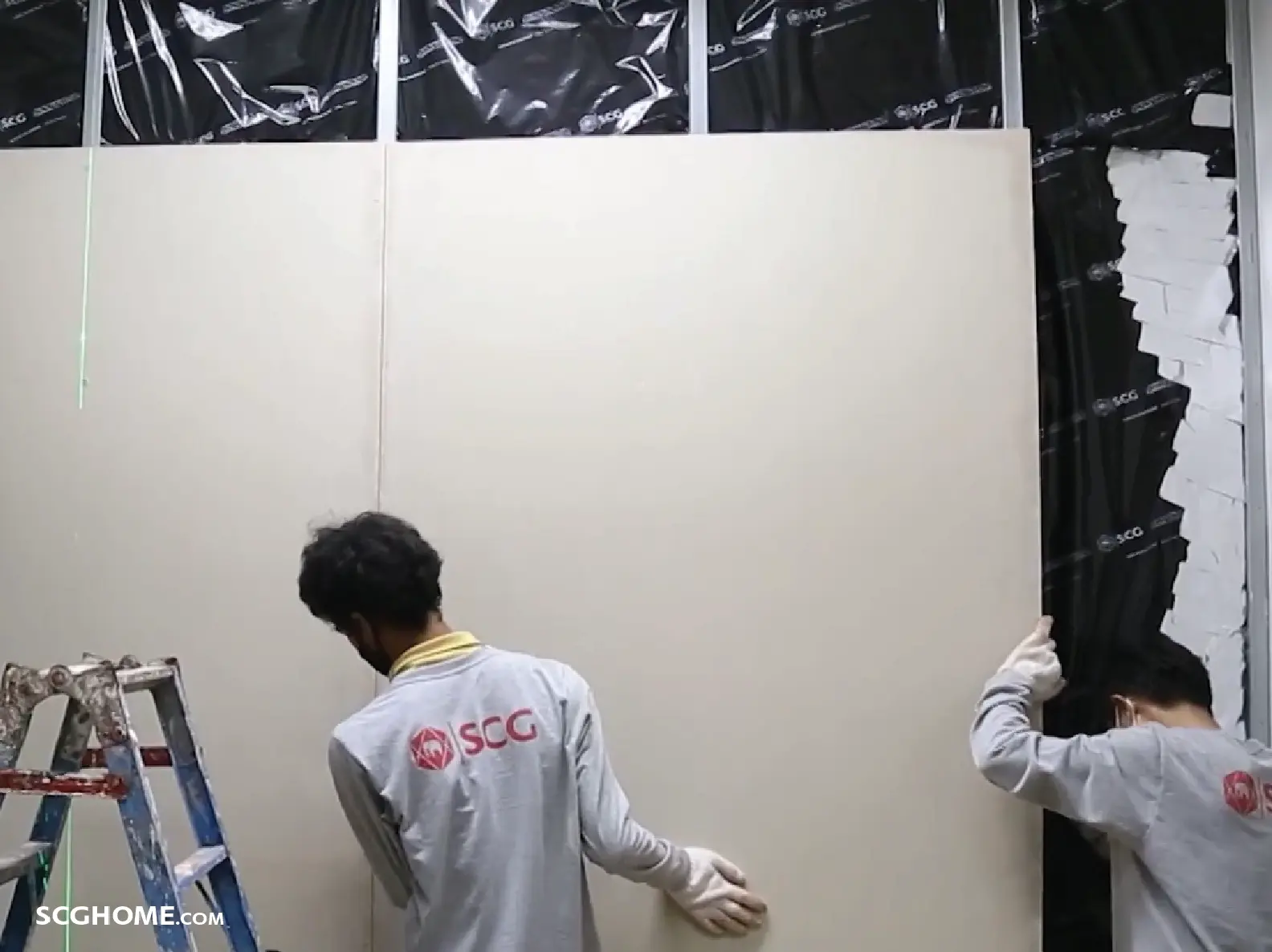 ฉนวนกันเสียงที่สามารถติดตั้งร่วมกับระบบผนังสมาร์ทบอร์ด