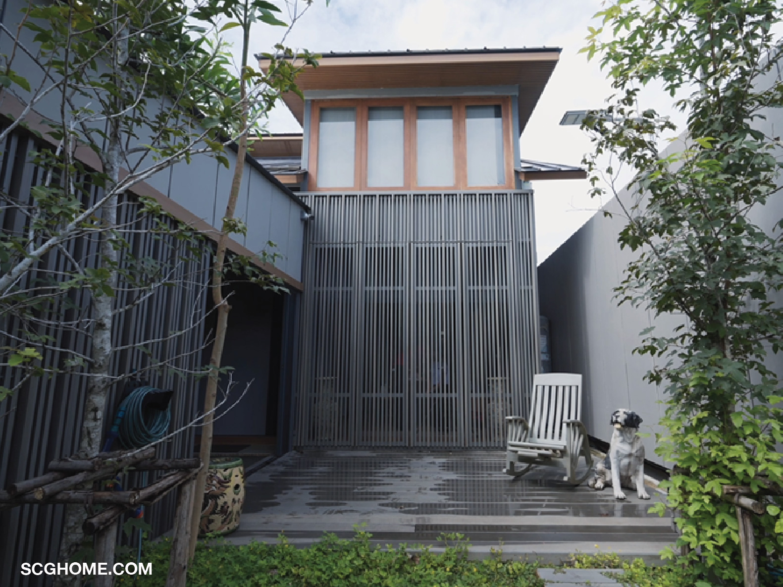 สวนเล็กๆ หน้าบ้าน