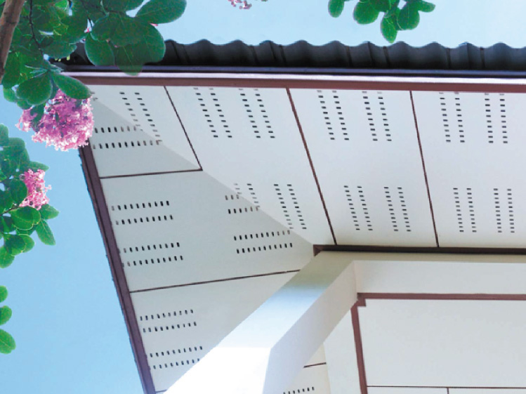 หลากวัสดุทดแทนไม้ทำฝ้าชายคาระบายอากาศ