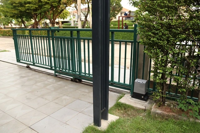 บริการติดตั้งมอเตอร์ประตูรีโมท-BSM-Life-Acer