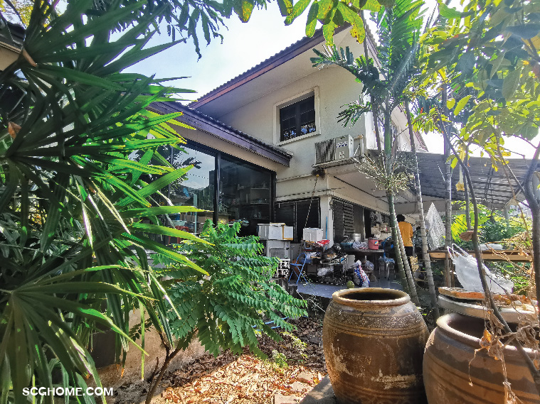 สภาพบ้านเดิมทรุดโทรม